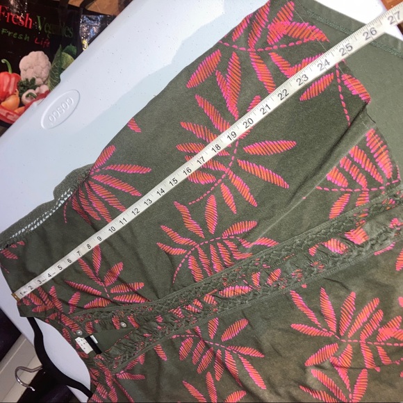 A New Day Women's Boho Green & Pink Print Sleeveless Details Top size L - Picture 9 of 11
